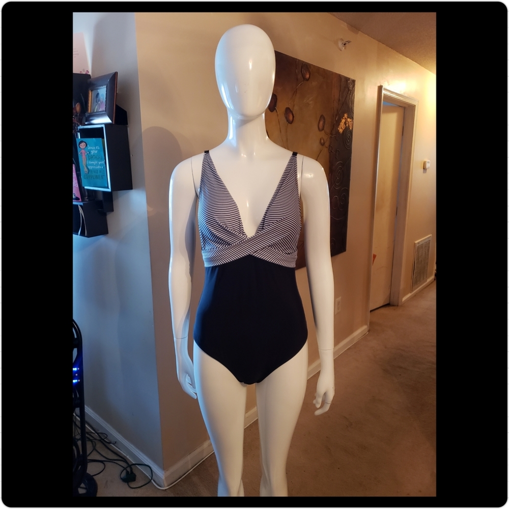 🎉 End of the Season Swimsuit SALE 👙🩱